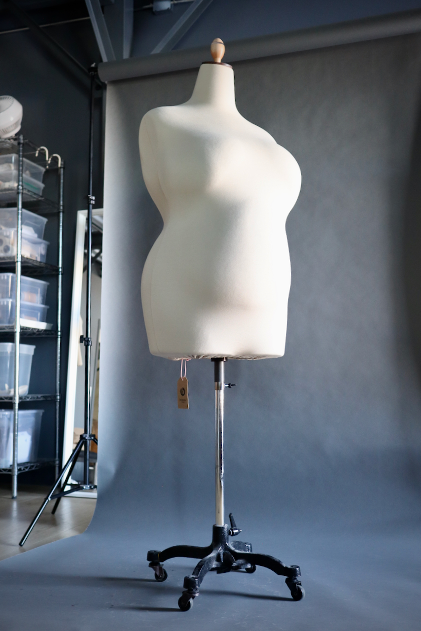 white christmas dresses Fabulous Fit® Studio Dress Form main image 0